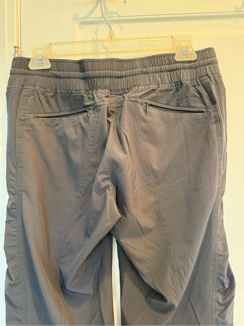 Athleta La Viva Gray Drawstring Jogger Pants